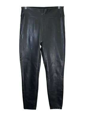 Abercrombie & Fitch Black Vegan Leather Leggings
Size M